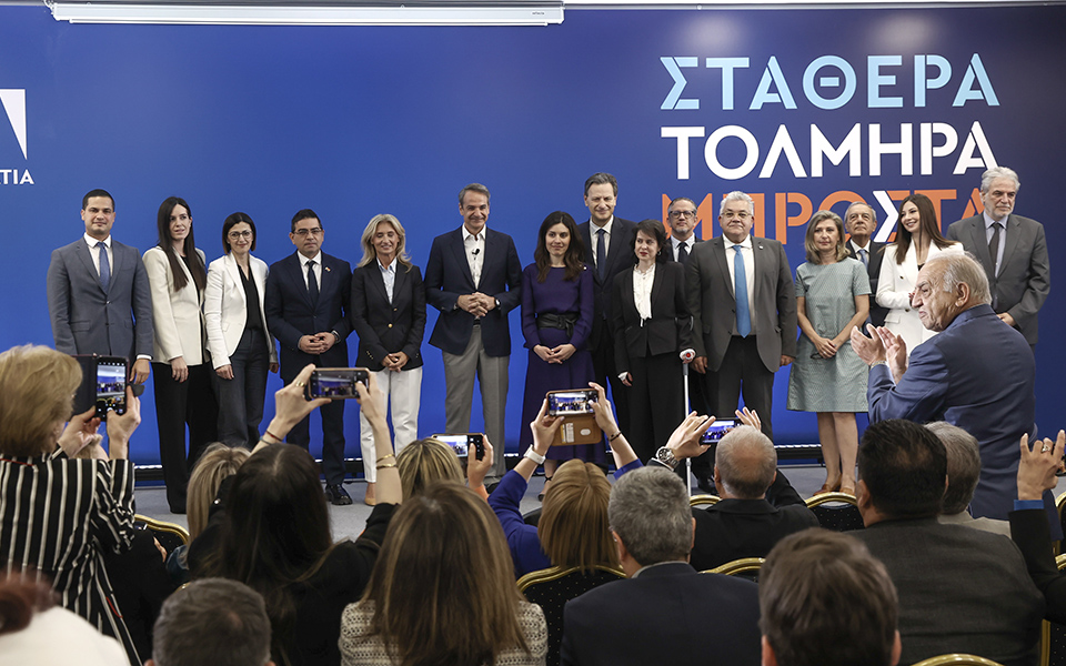 ν-δ-τα-15-πρόσωπα-του-επικρατείας-επικ-562394590