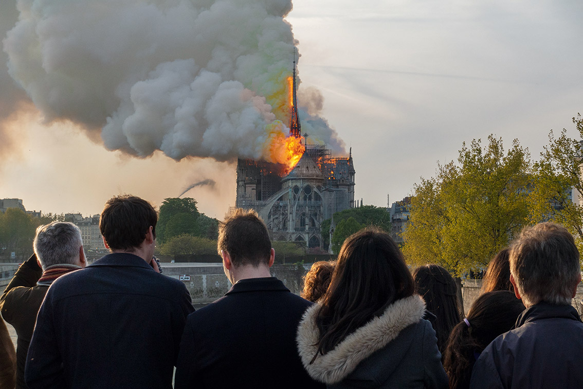 Η Παναγία των Παρισίων αποκτά ξανά ζωή-1