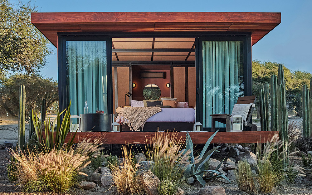 ισχυρές-δόσεις-εξωτισμού-στο-cap-karoso-562378723