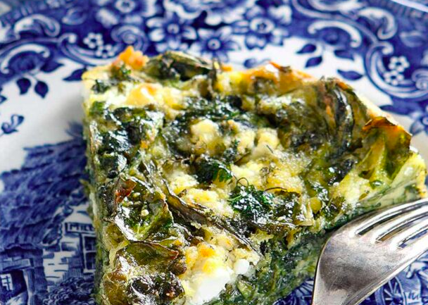 κερκυραϊκή-ζόρκα-αρωματική-χορτόπιτ-562375603