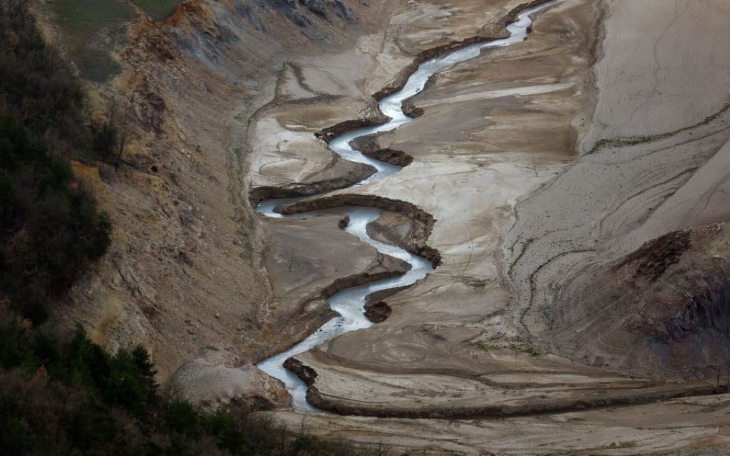 η-καταλωνία-αντιμέτωπη-με-τη-χειρότερ-562355311