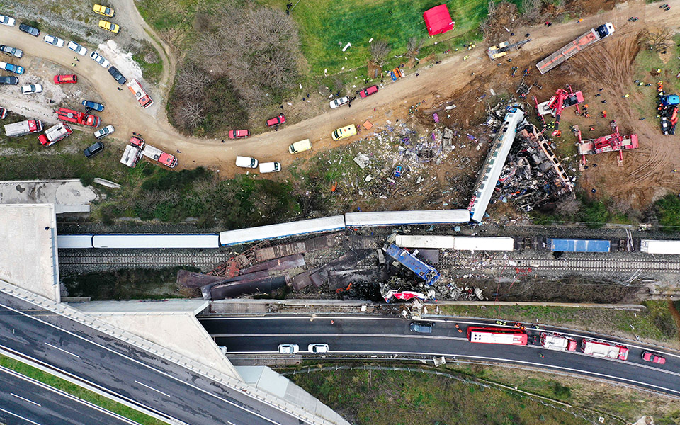 το-πόρισμα-για-τα-τέμπη-προκάλεσε-νέα-α-562380784