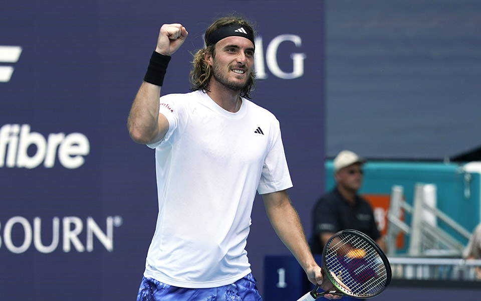 τσίτσιπας-πρόκριση-στους-4-του-οπεν-τ-562382362