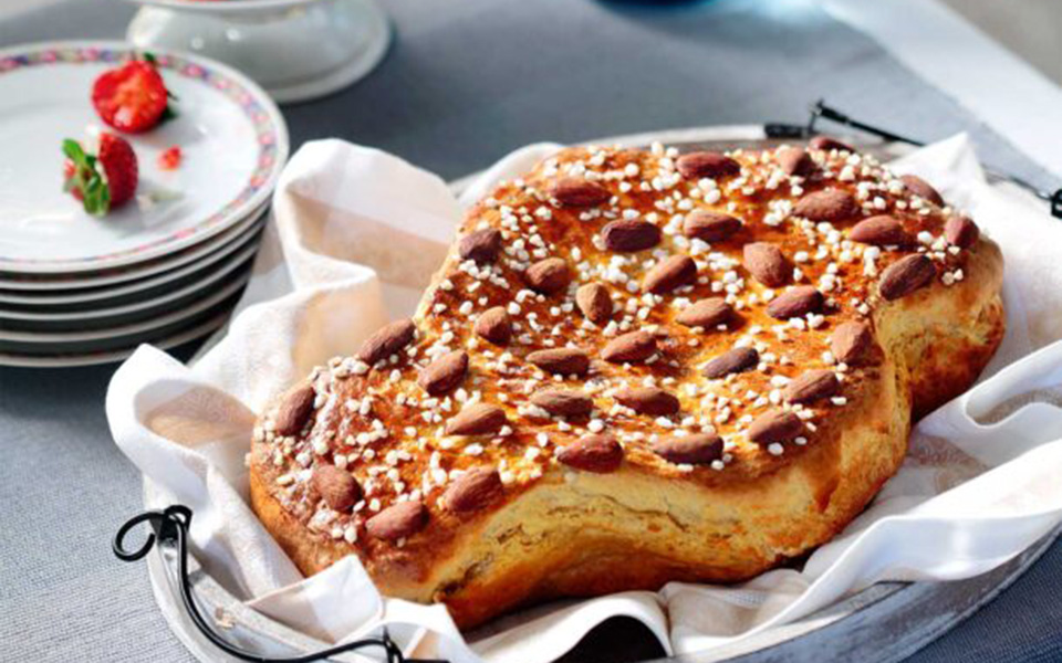 colomba-di-pasqua-το-τσουρέκι-των-ιταλών-562355383