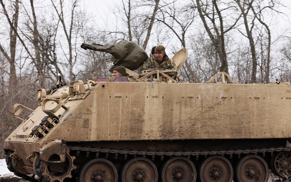 πόλεμος-στην-ουκρανία-εκατέρωθεν-σφυ-562356478