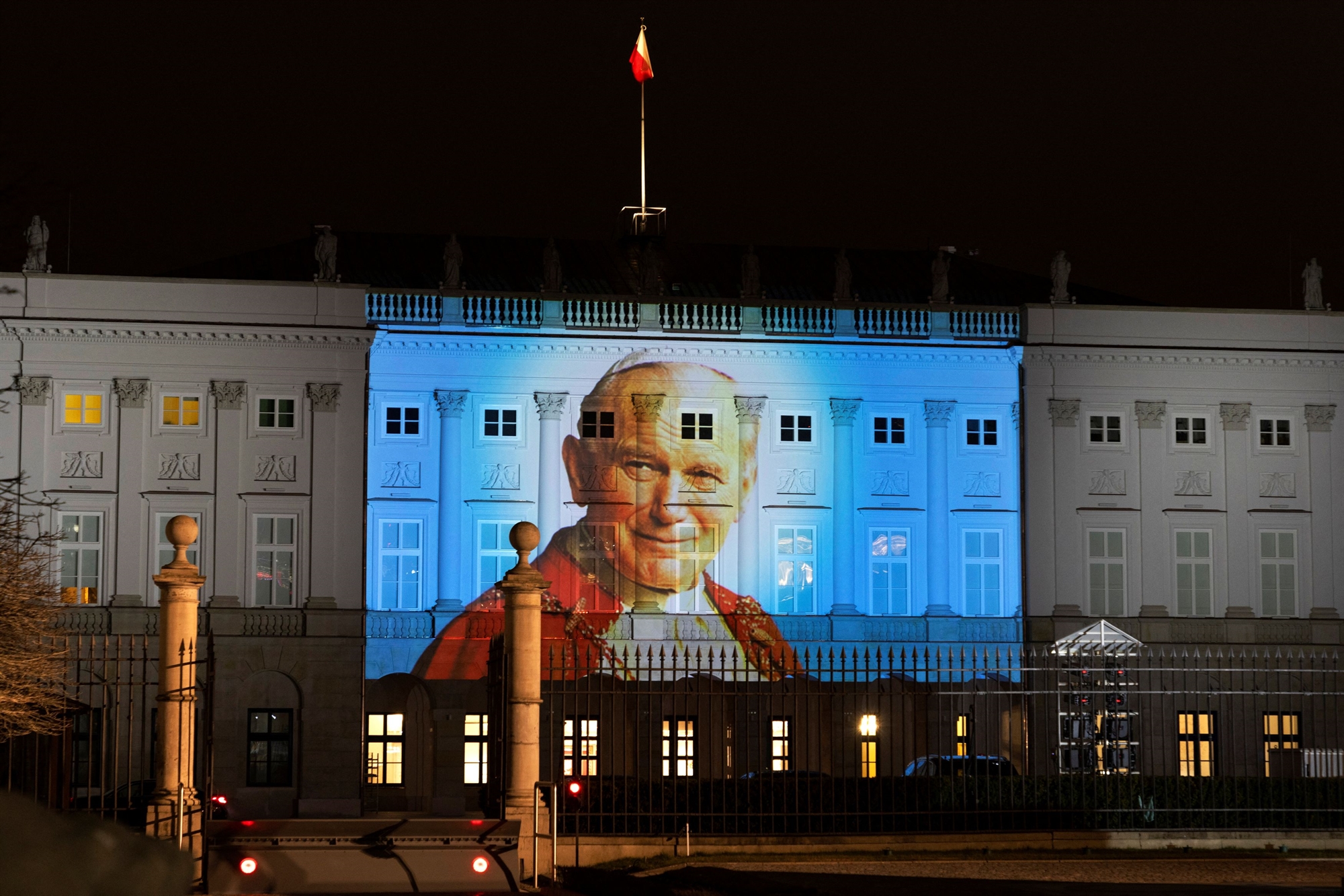 ψηφοθηρία-στο-όνομα-του-πάπα-562357876