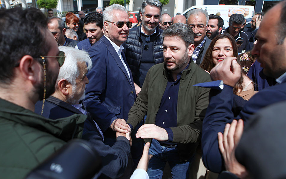 ανδρουλάκης-αιχμές-σε-μητσοτάκη-και-τ-562369777