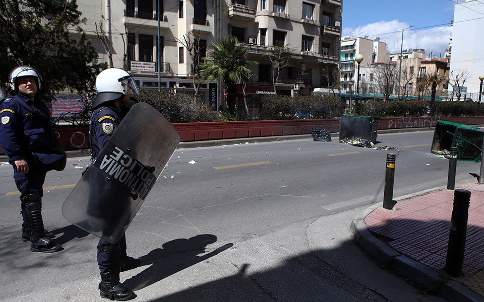 επεισόδια-στην-ασοεε-συνελήφθη-ο-αστυ-562357264