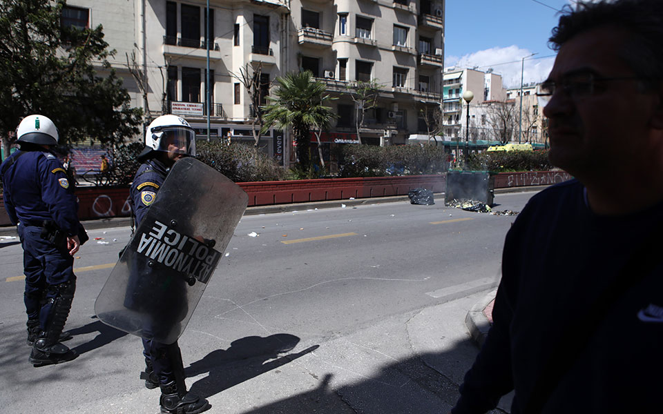 επεισόδια-στην-ασοεε-ελεύθερος-αφέθη-562357390