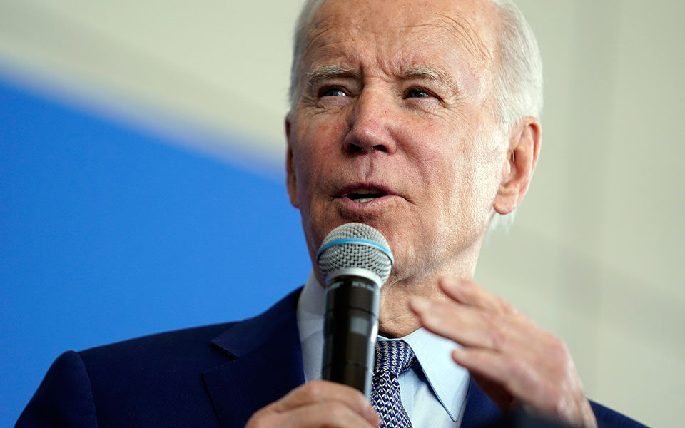 ευχές-τζο-μπάιντεν-για-το-πάσχα-χαιρό-562375459