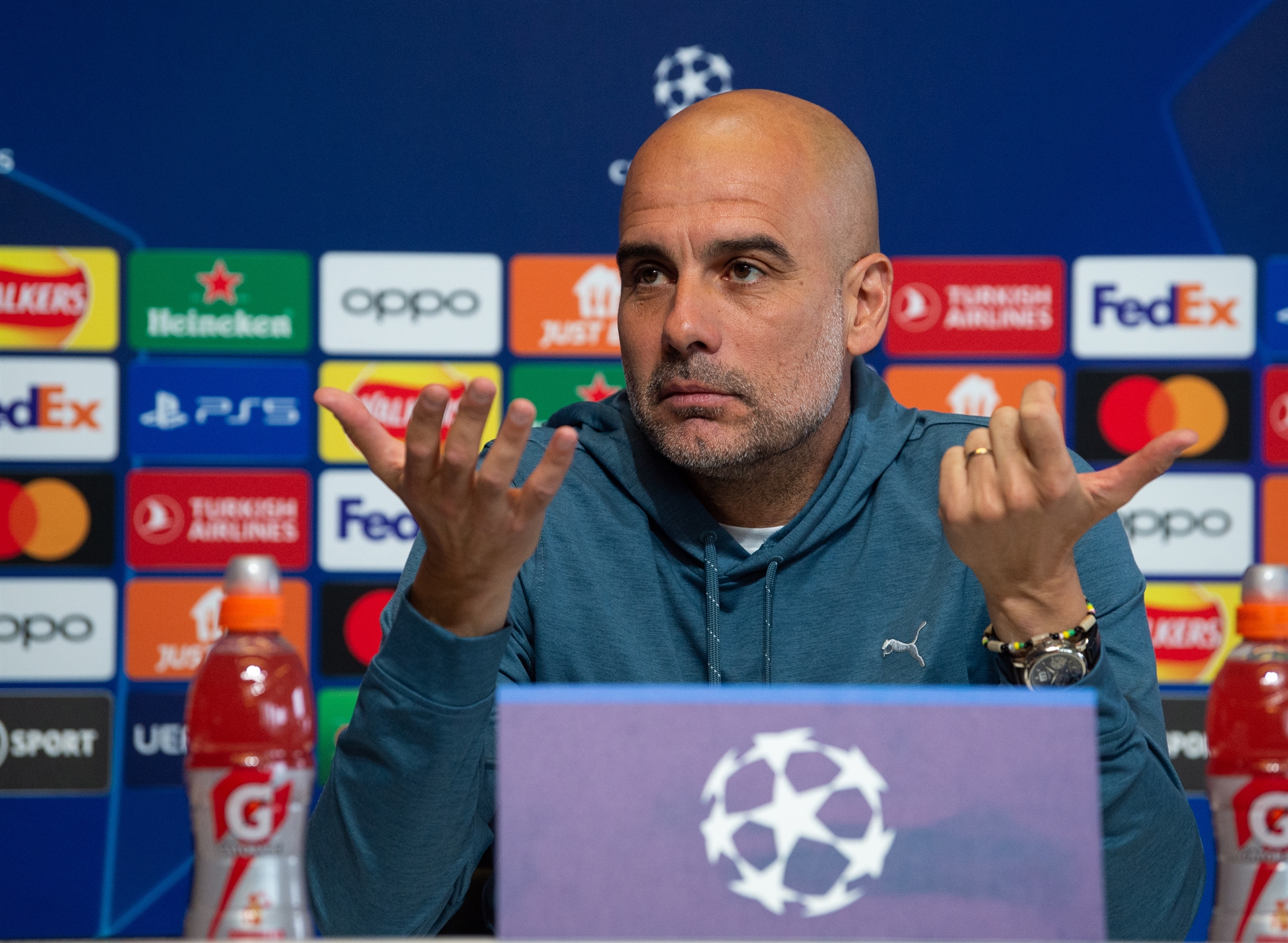 επιστροφή-τσάμπιονς-λιγκ-με-τιτανομα-562366732