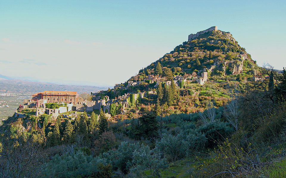 το-θαύμα-της-πόλης-του-μυστρά-562354591