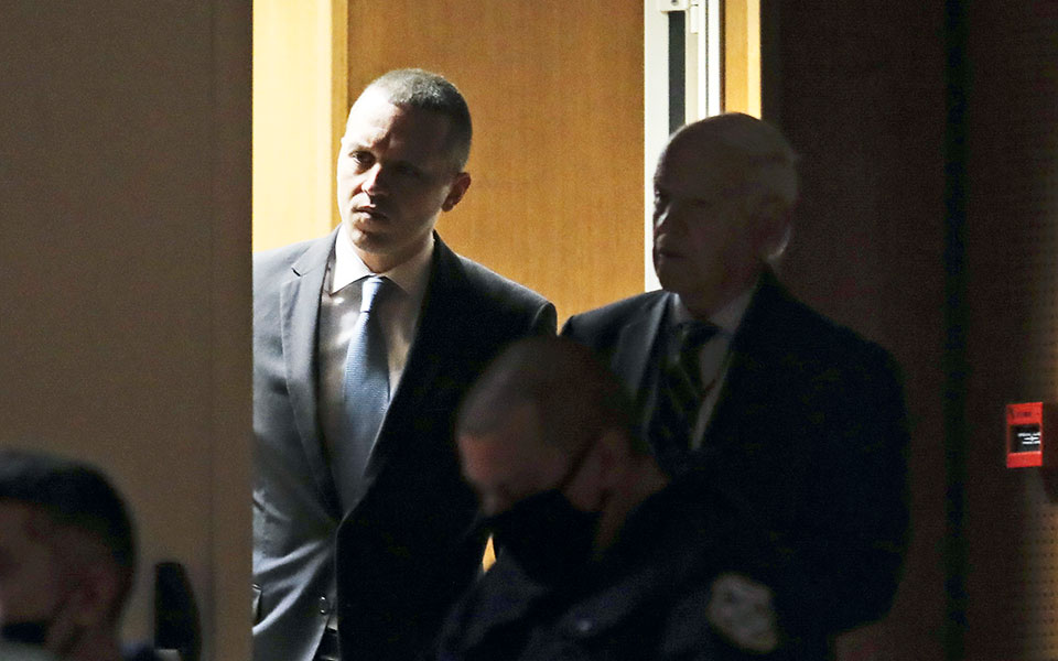 αναρτήσεις-έλεγχοι-και-καμπάνια-από-τ-562378027