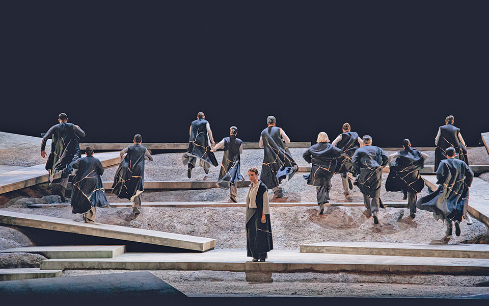 η-όπερα-και-η-εποχή-της-562380256