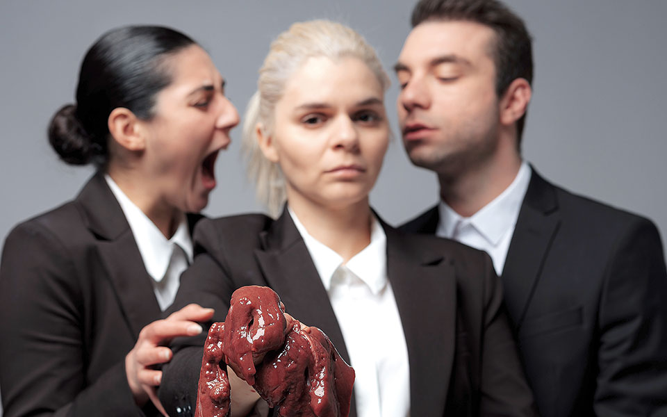 ποια-ήταν-η-ελένη-καρυώτη-562394575