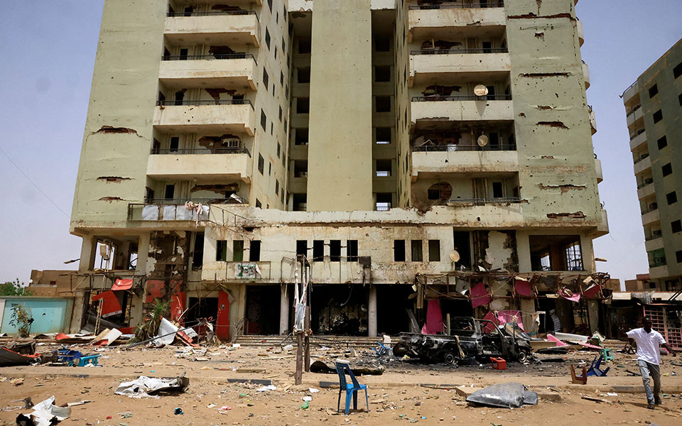 ο-λευκός-οίκος-προτρέπει-τους-αμερικα-562392967