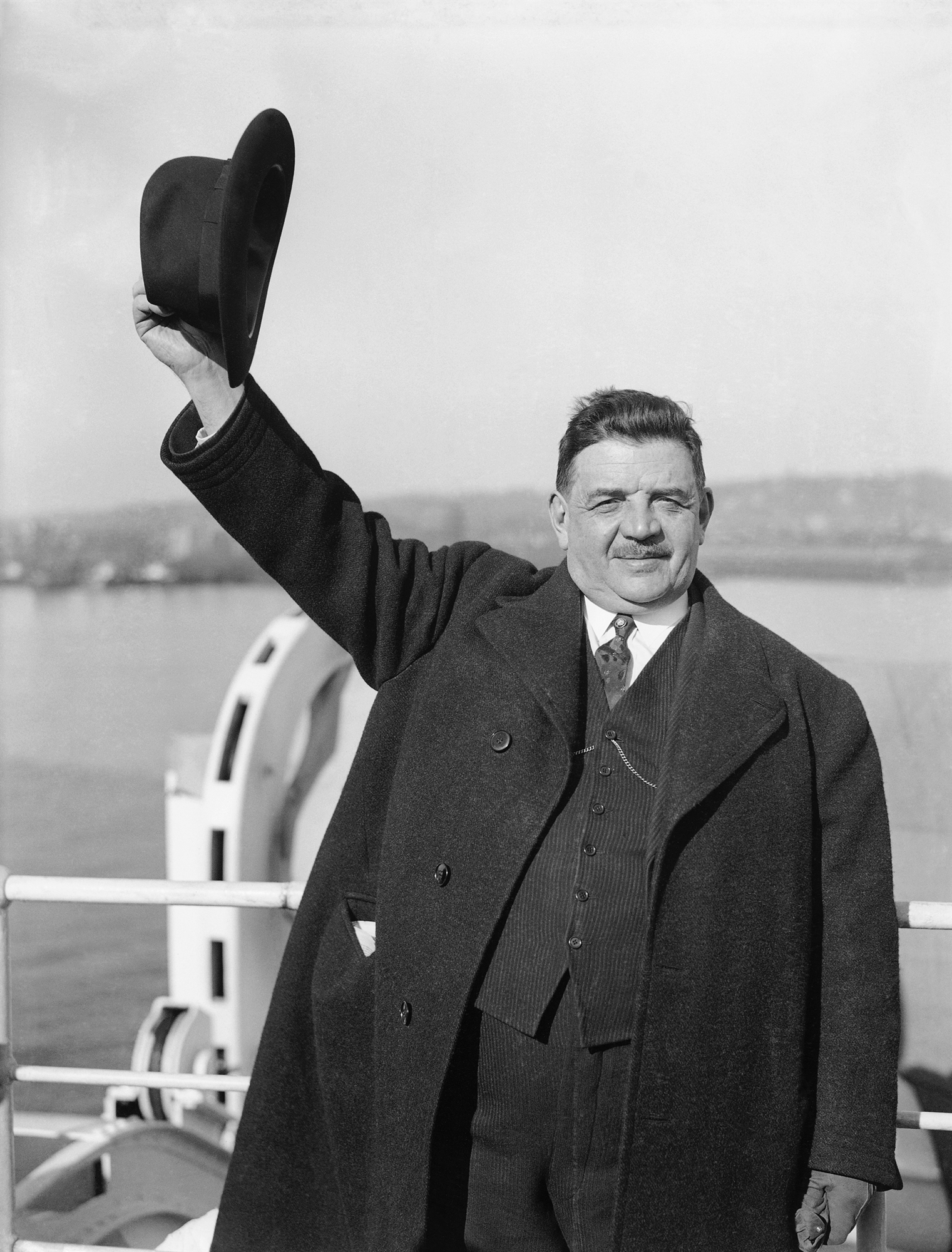 90-χρoνια-πριν-8-4-1933-562362028