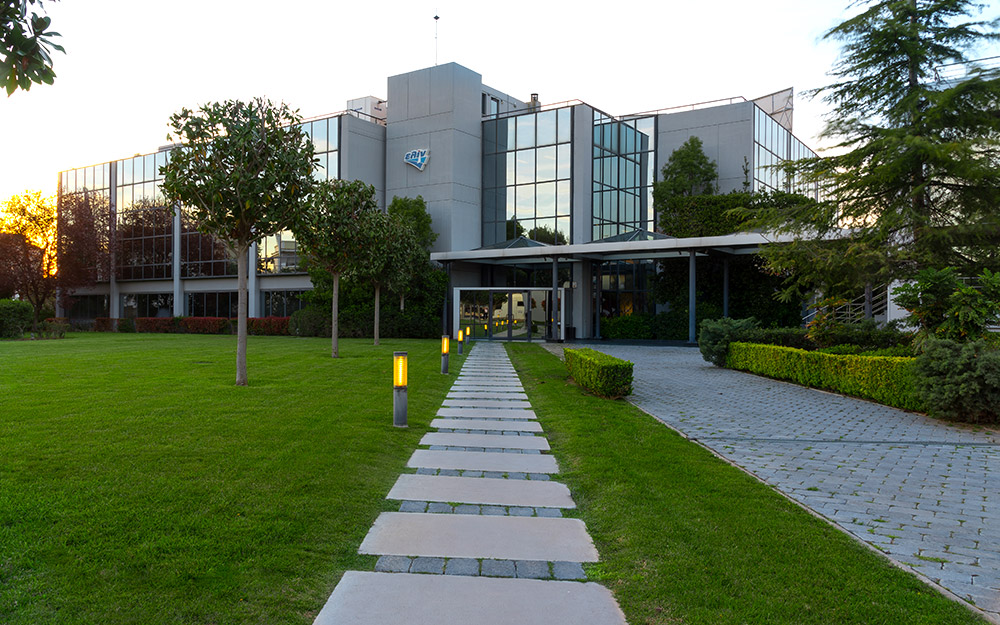 ελίν-to-ταξίδι-ενός-ενεργειακού-ομίλου-562389487