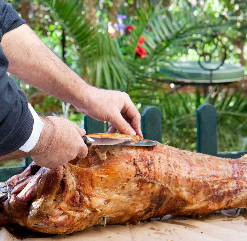 αρνί-στη-σούβλα-αναλυτικός-οδηγός-για-562361626