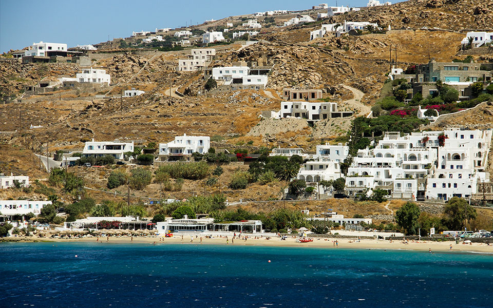 μύκονος-500-ευρώ-για-πρόστιμο-22-εκατομμυρ-562391278