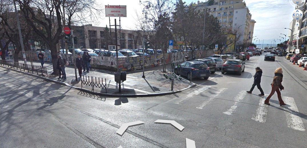 δύο-μνηστήρες-για-οικόπεδο-της-εκκλησ-562381501