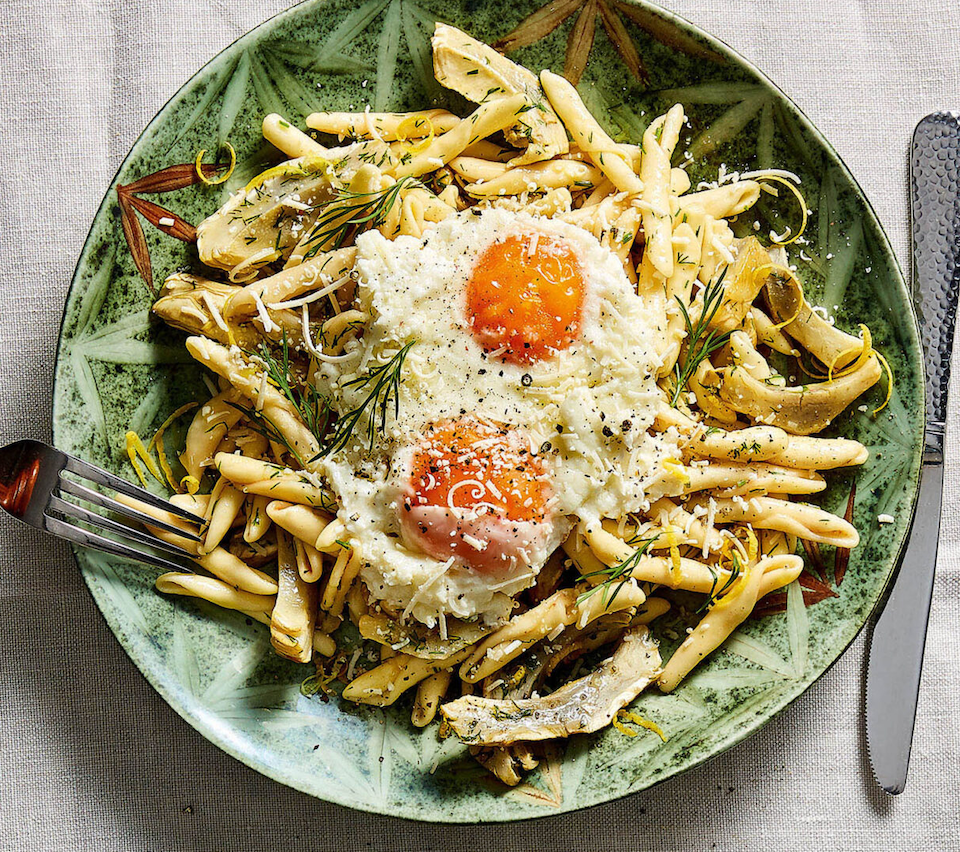 σιουφιχτά-με-αγκινάρες-και-αυγά-μάτια-562385035