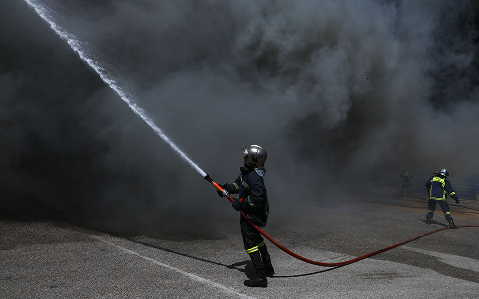 ηράκλειο-επιχείρηση-κατάσβεσης-πυρκ-562358665