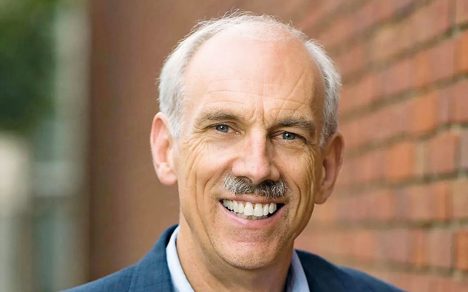 ρόμπερτ-κιοχέιν-στην-κ-η-ρωσία-είνα-562394695