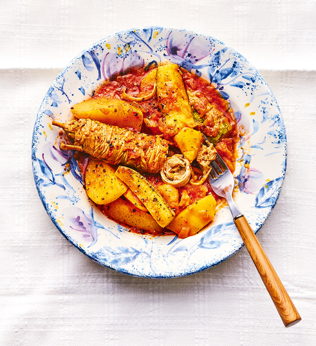 Ποιος ξέρει καλύτερα το nose to tail από εμάς τους Έλληνες που τρώμε κοκορέτσι; – Στον πασχαλινό «Γαστρονόμο» αυτή την Κυριακή με την «Καθημερινή»-5