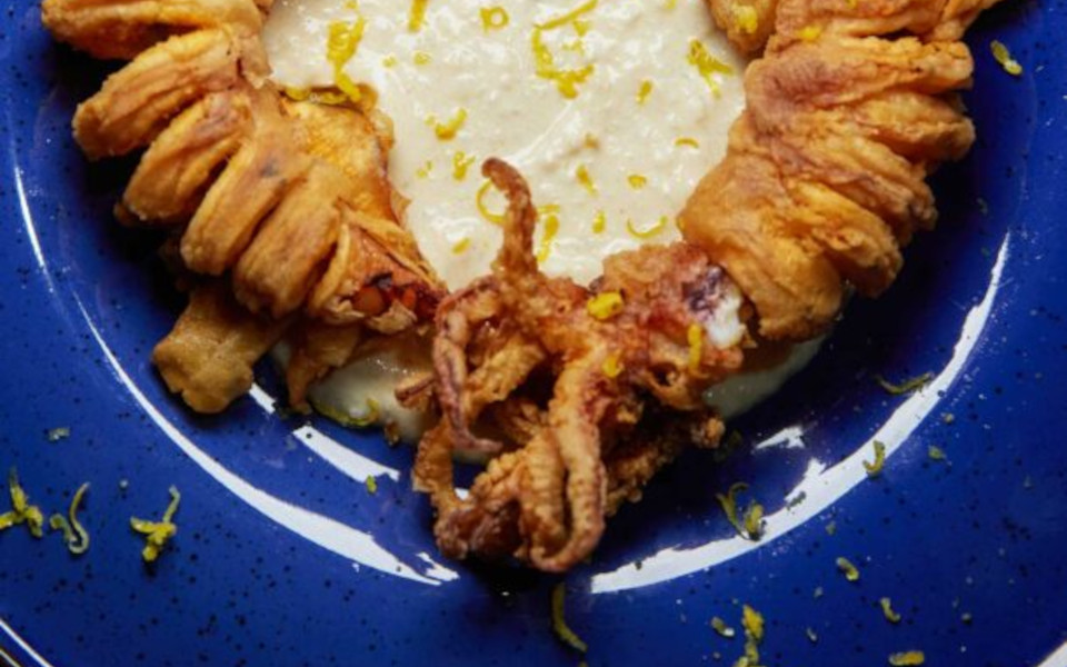 καλαμάρια-τηγανητά-από-το-άγιο-όρος-562373893