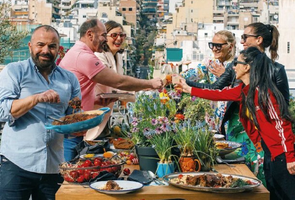 πάσχα-στη-βεράντα-του-βασίλη-καλλίδη-μ-562375183