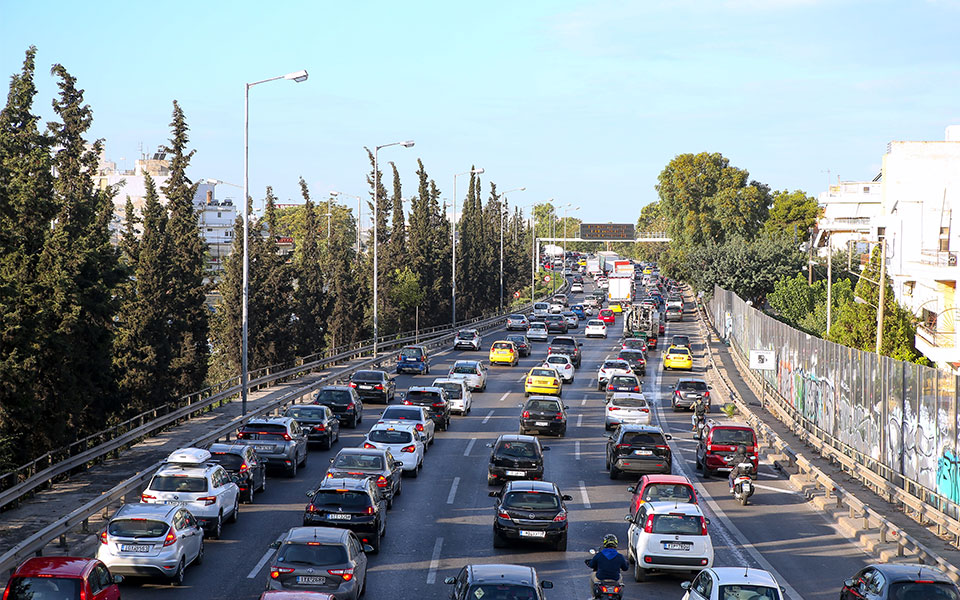 τροχαίο-στον-κηφισό-μεγάλες-καθυστε-562385638