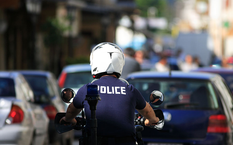 ληστείες-σε-βάρος-ανηλίκων-σε-ακρόπολ-562371154