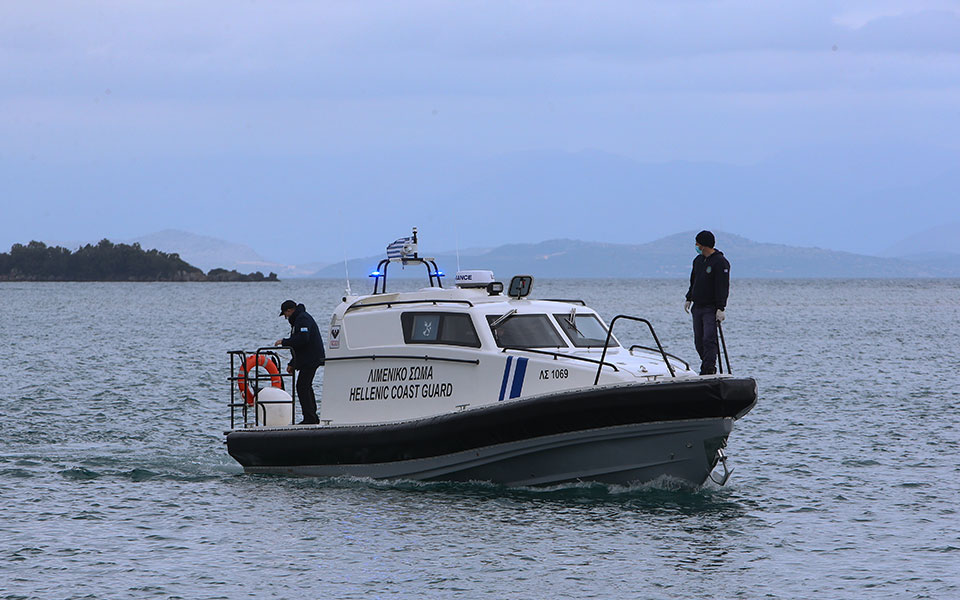 μάνη-εντοπίστηκε-σορός-άνδρα-στη-θάλα-562358461