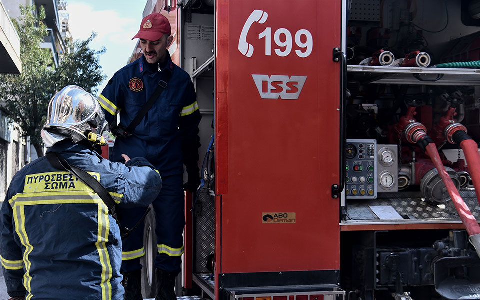 φωτιά-τώρα-στα-μέθανα-562391812