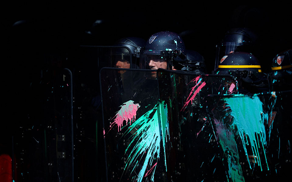 Γαλλία: Επεισόδια, συλλήψεις και τραυματίες στον 11ο γύρο κινητοποιήσεων-14