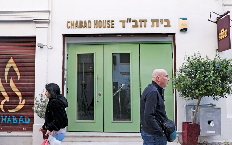 το-νήμα-του-τρόμου-από-την-πόλη-στην-αθή-562351417