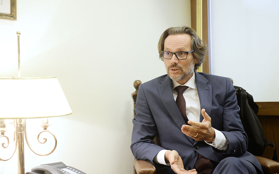 Διαβάστε στην «Καθημερινή της Κυριακής» που κυκλοφορεί σήμερα-6