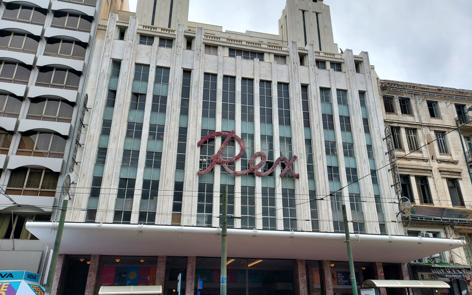 έληξε-η-κατάληψη-στο-θέατρο-ρεξ-562352818