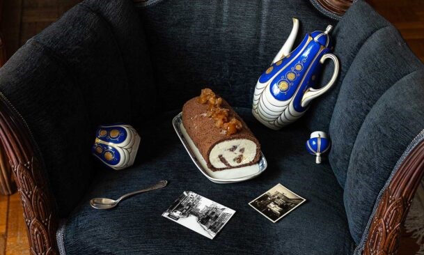 ρολό-με-σαντιγί-και-μαρόν-γκλασέ-562351753