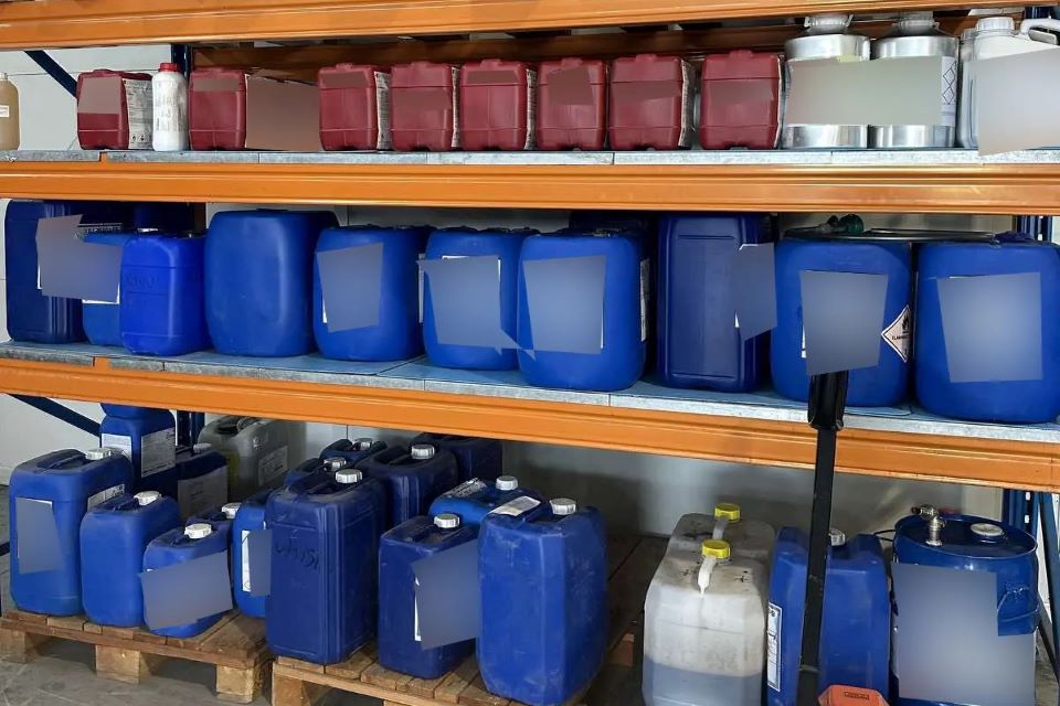 ηράκλειο-κατασχέθηκαν-προϊόντα-μαϊμ-562370179