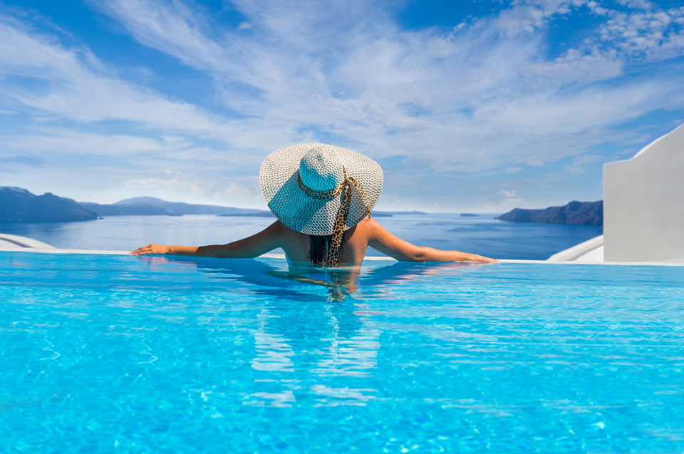 τουρισμός-σεπτέμβριος-ο-νέος-αύγουστ-562380622