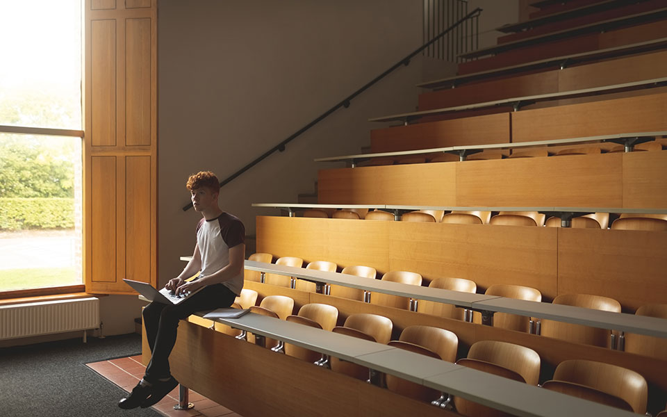 στον-αέρα-η-ψυχολογική-υποστήριξη-φ-562378738