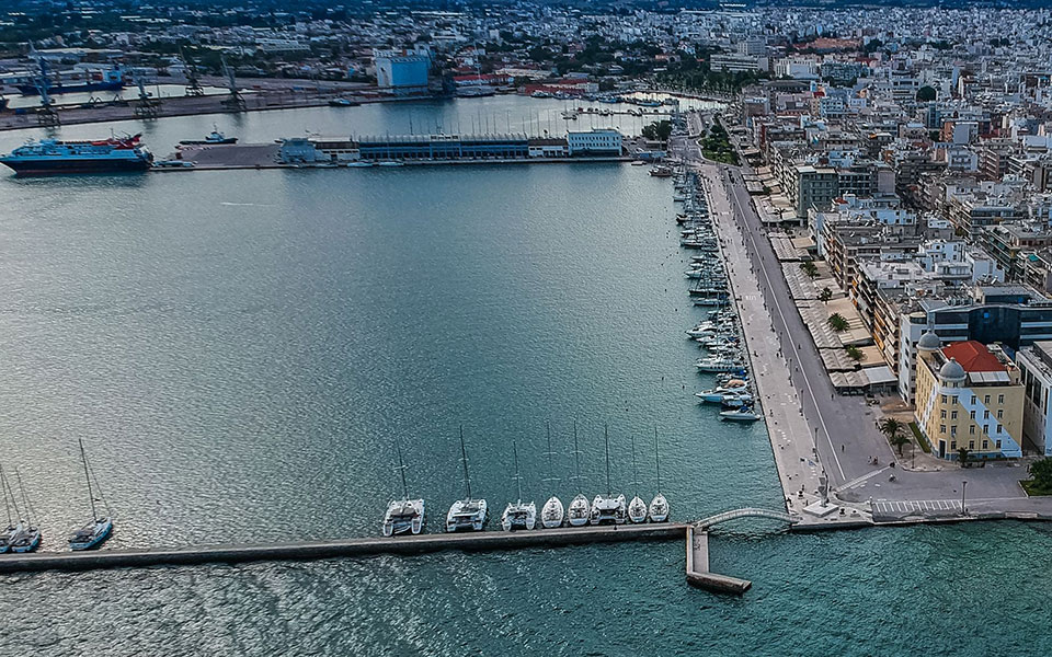 μάχη-επενδυτών-για-το-λιμάνι-του-βόλου-562367344