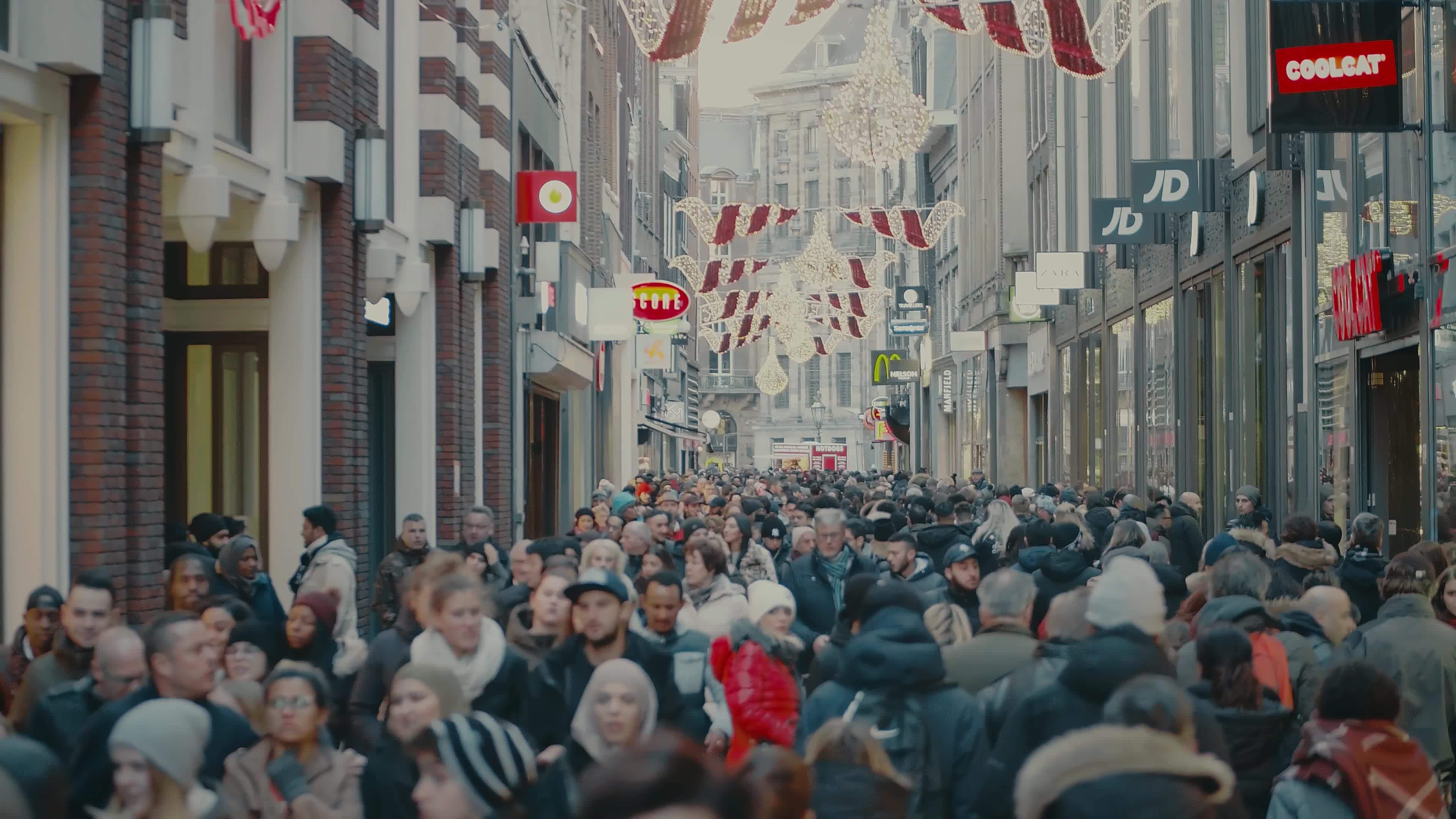 Αμστερνταμ: «Η ελευθερία που έγινε ασυδοσία» και οι συγκρούσεις για την οικονομική ανάπτυξη-1