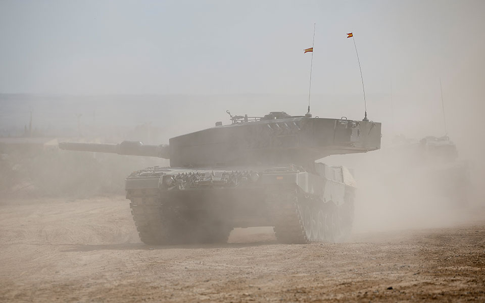 ισπανία-αποστολή-έξι-αρμάτων-μάχης-leopard-σ-562357222