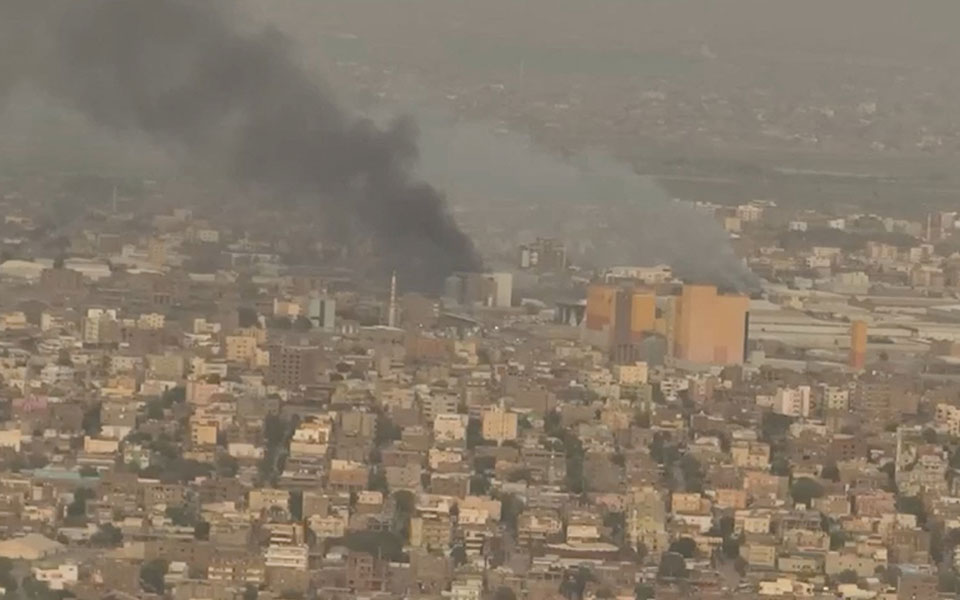 κρίση-στο-σουδάν-περίπου-10-000-πρόσφυγες-έ-562386148