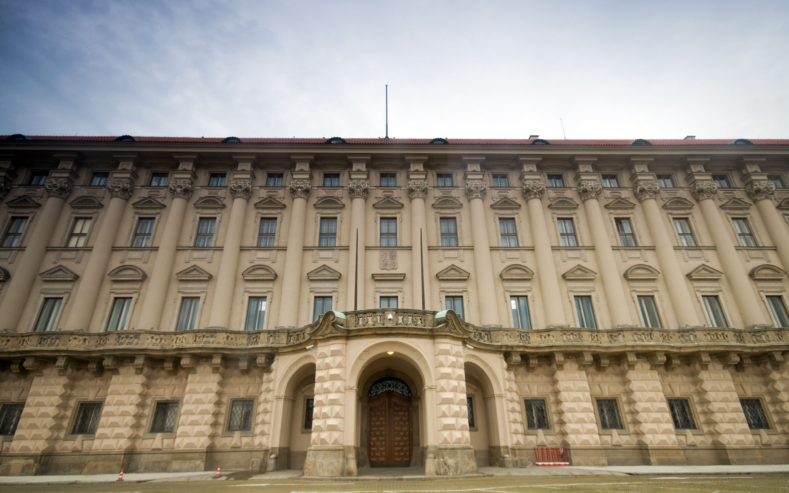 οι-ξαφνικοί-θάνατοι-τσέχων-διπλωματώ-562377193