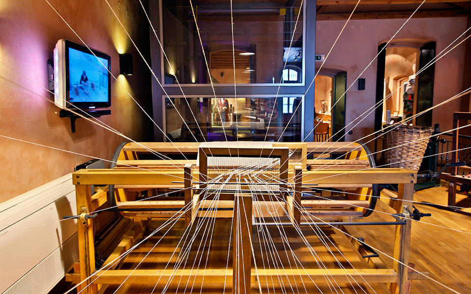 σουφλί-η-σηροτροφία-και-το-μετάξι-επίκ-562382041