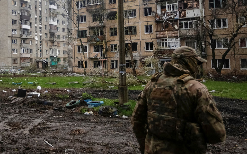 politico-η-ουκρανία-στα-χνάρια-των-διπλών-πρα-562383373